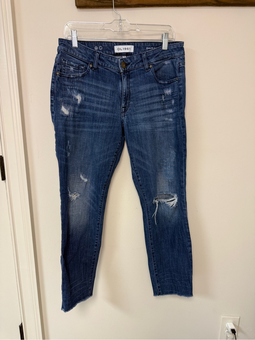 DL1961: Women's Davis Skinny Boyfriend Blue Jeans, Size 29